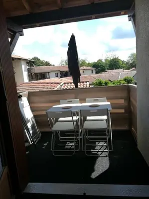 Balcon ou terrasse dans l'établissement Joli appart. entre Biarritz et Bordeaux à Moliets