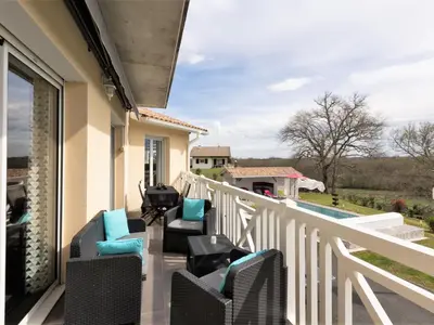 Balcon ou terrasse dans l'établissement Holiday Home Lesgau by Interhome