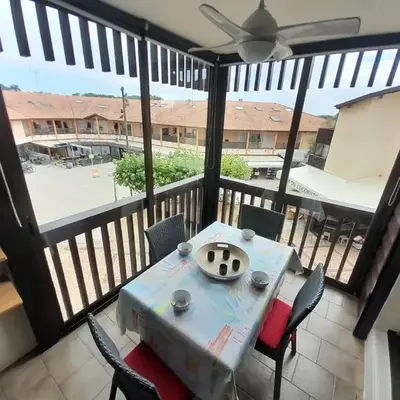 Appartement T2 Tout Confort Centre-Ville Vieux-Boucau avec Parking Privatif et Proche des Plages - FR-1-239-926