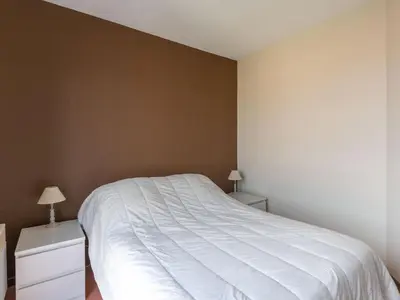 Un ou plusieurs lits dans un hébergement de l'établissement Mimizan Plage: Appartement 6 pers. avec balcon et parking - FR-1-50-114