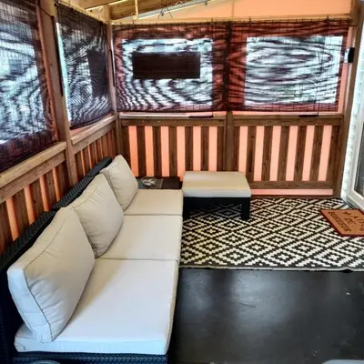 Coin salon dans l'établissement Mammiehome - 6 places - Mimizan - Camping La Lande