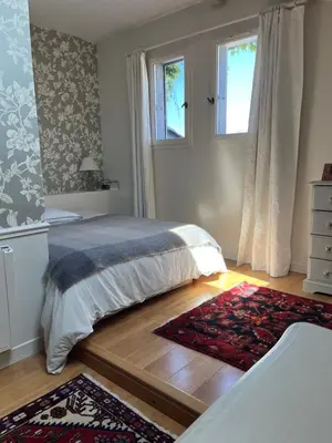 Un ou plusieurs lits dans un hébergement de l'établissement Maison de charme avec piscine