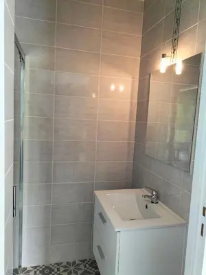 Salle de bains dans l'établissement Studio au porte d'entrée de DAX